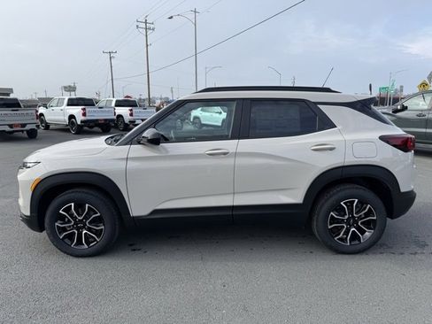 New 2026 Chevrolet TrailBlazer ACTIV w/ Driver Confidence Package image 5