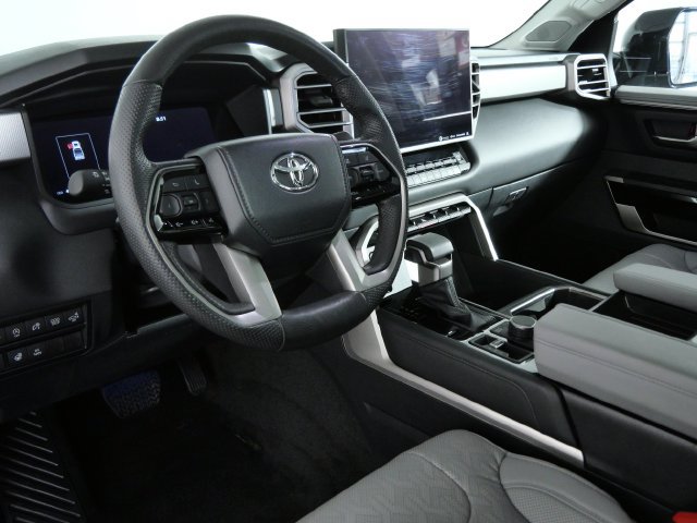 Used 2024 Toyota Tundra Limited AWD/4WD image 12