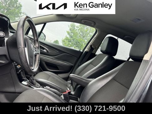 Used 2018 Buick Encore Preferred FWD image 11