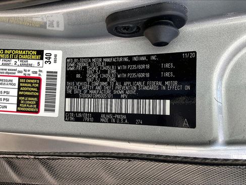 Used 2021 Toyota Sienna XSE AWD/4WD image 37