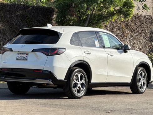 Certified 2023 Honda HR-V EX-L image 4