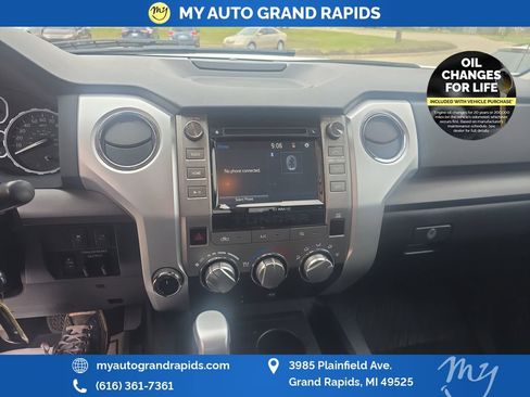 Used 2018 Toyota Tundra SR5 AWD/4WD image 17
