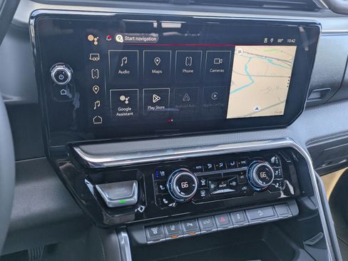 New 2025 GMC Sierra 2500 Denali w/ Denali Reserve Package image 21