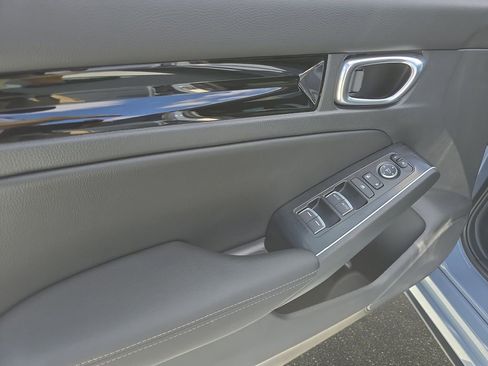 Used 2025 Honda Civic Sport Touring image 26