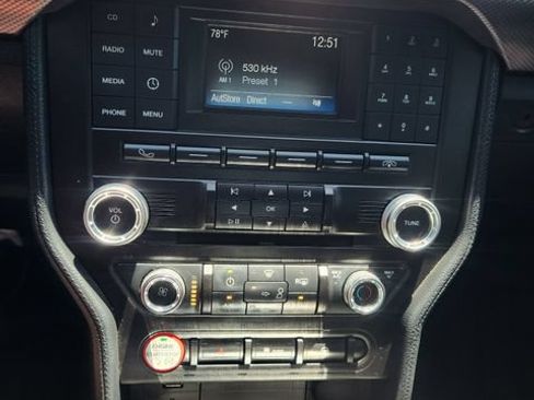 Used 2017 Ford Mustang Coupe RWD image 15