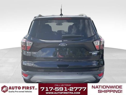 Used 2018 Ford Escape Titanium AWD/4WD image 3