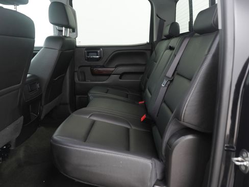 Used 2017 GMC Sierra 1500 SLT w/ SLT Premium Package image 15