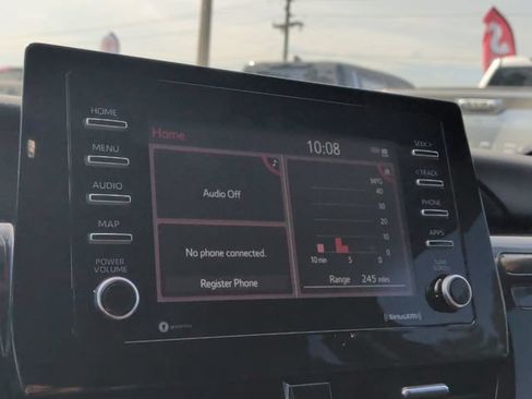Used 2022 Toyota Camry SE FWD image 22