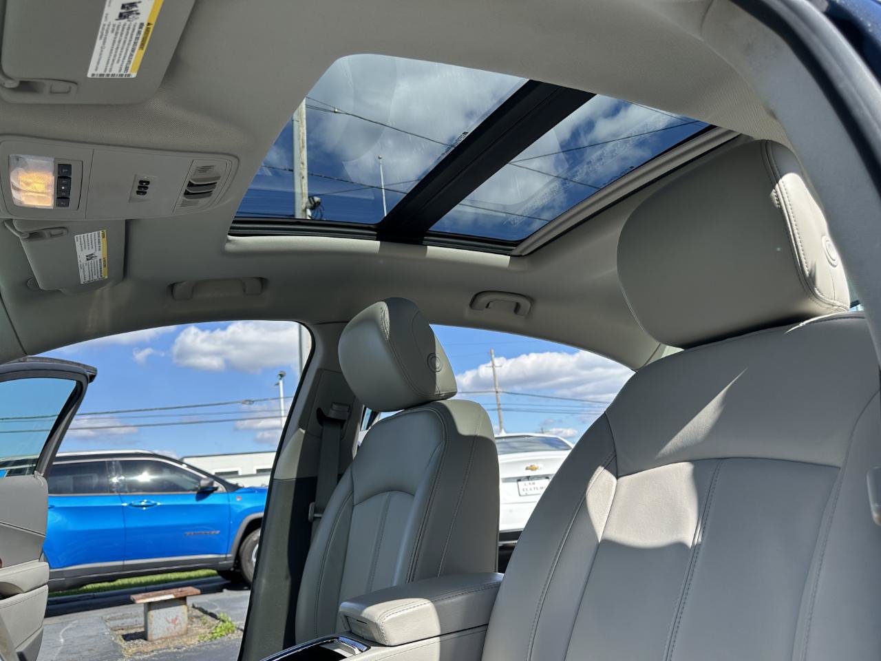 Used 2012 Buick LaCrosse Premium FWD image 28
