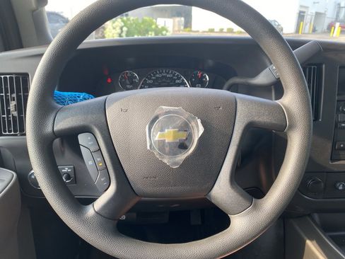 New 2025 Chevrolet Express 3500 w/ Power Convenience Package image 22