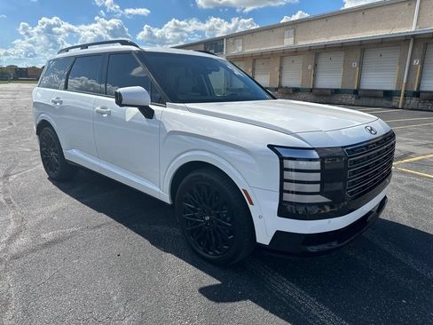 Used 2026 Hyundai Palisade Calligraphy AWD/4WD image 4
