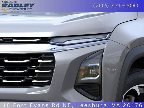 New 2025 Chevrolet Equinox LT image 12