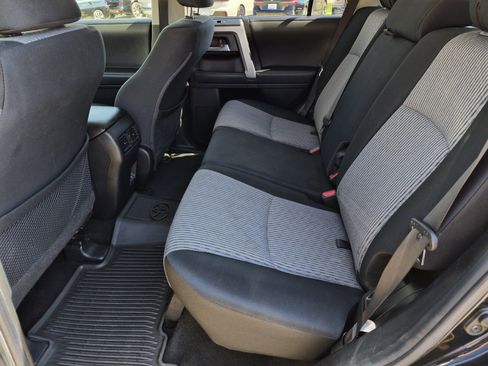 Used 2021 Toyota 4Runner SR5 AWD/4WD image 17