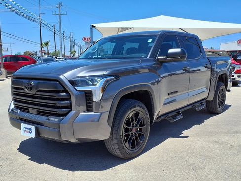 Used 2023 Toyota Tundra SR5 AWD/4WD image 4