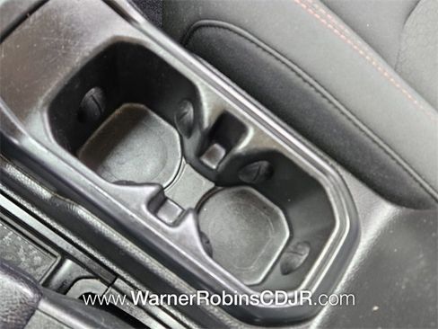 Used 2020 Jeep Wrangler Unlimited Rubicon image 25