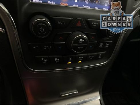 Used 2018 Jeep Grand Cherokee Limited AWD/4WD image 33