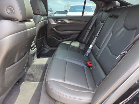 Used 2023 Cadillac CT5 V RWD image 17