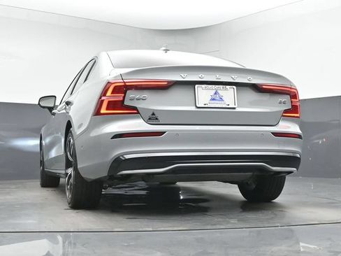 Used 2025 Volvo S60 B5 Plus FWD image 39