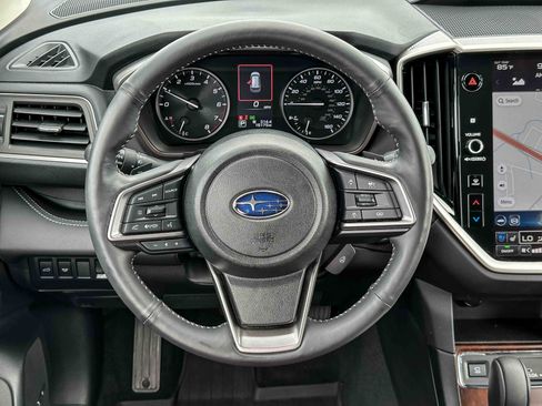 Used 2024 Subaru Ascent Touring AWD/4WD image 22