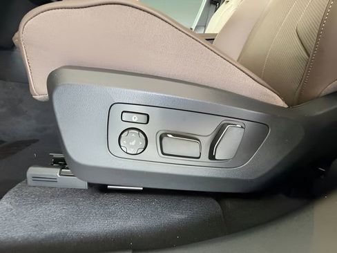 Used 2026 BMW X3 xDrive30 w/ Premium Package image 20