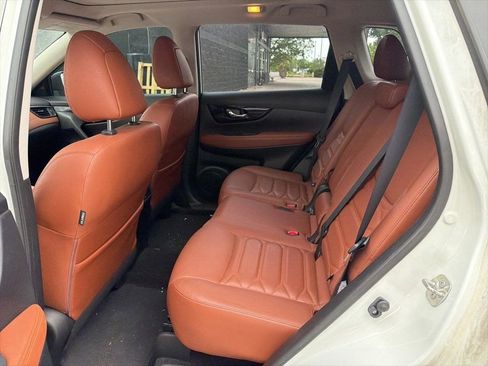 Used 2018 Nissan Rogue SL w/ Premium Package AWD/4WD image 11