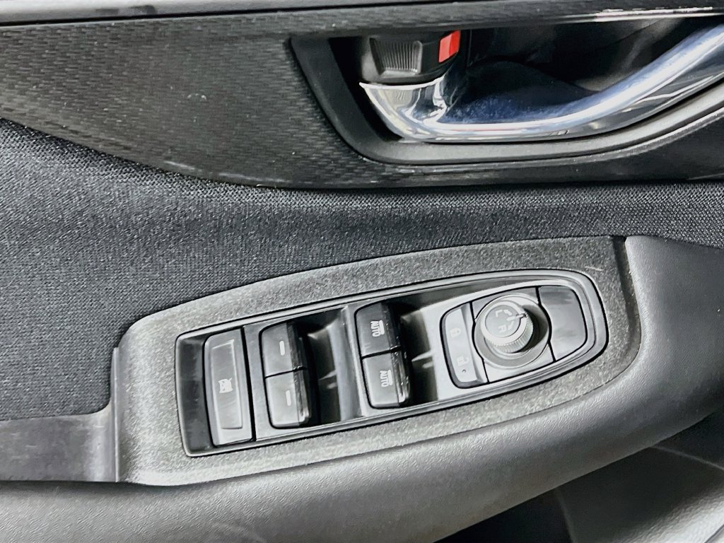 Used 2024 Subaru Outback Premium AWD/4WD image 16
