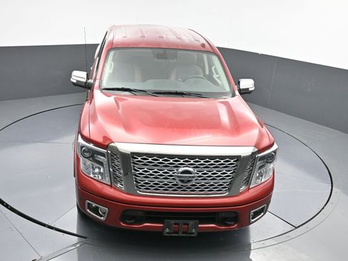 Used 2017 Nissan Titan Platinum Reserve image 31