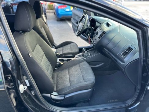 Used 2014 Kia Forte LX image 13