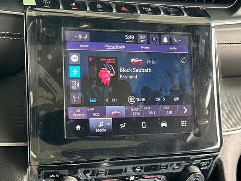 New 2025 Jeep Grand Cherokee Altitude image 15