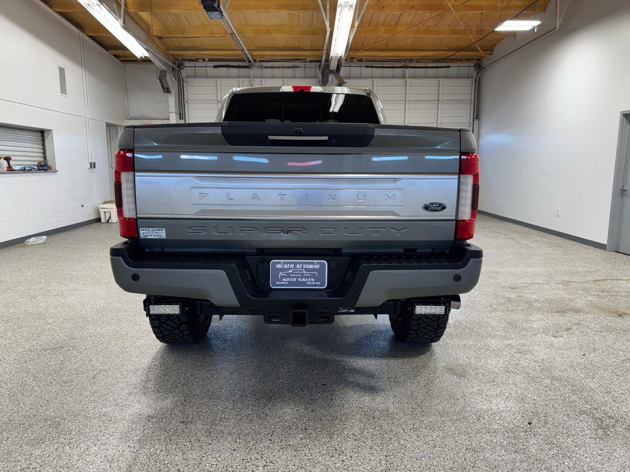 Used 2019 Ford F250 Platinum w/ Platinum Ultimate Package AWD/4WD image 7