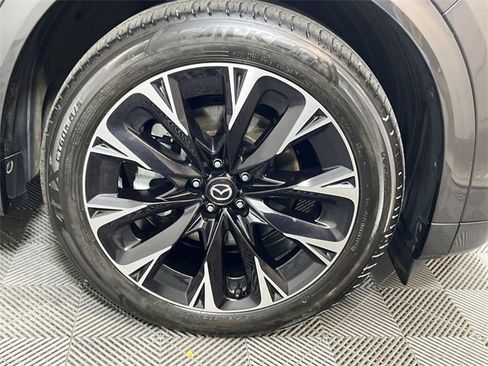 Certified 2025 MAZDA CX-90 3.3 Turbo S w/ Premium Package image 17