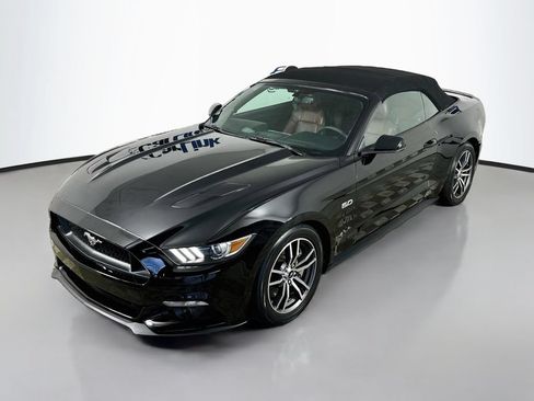 Used 2017 Ford Mustang GT Premium RWD image 41