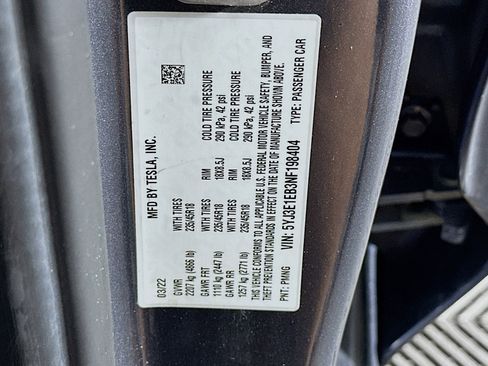 Used 2022 Tesla Model 3 Long Range AWD/4WD image 12