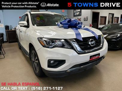 Used 2018 Nissan Pathfinder Platinum w/ Cargo Package
