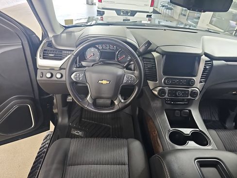 Certified 2019 Chevrolet Tahoe LS w/ Enhanced Driver Alert Package AWD/4WD image 21