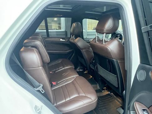 Used 2015 Mercedes-Benz ML 63 AMG 4MATIC image 14