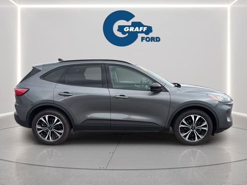 Used 2022 Ford Escape SEL w/ SEL Stealth AWD Package image 6
