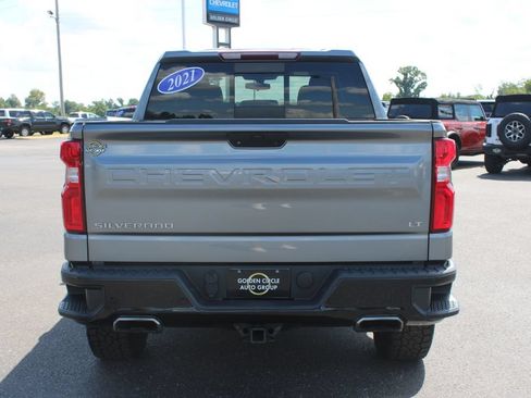 Used 2021 Chevrolet Silverado 1500 LT Trail Boss w/ Convenience Package II AWD/4WD image 8