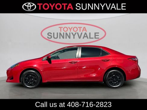 Used 2018 Toyota Corolla LE FWD image 6