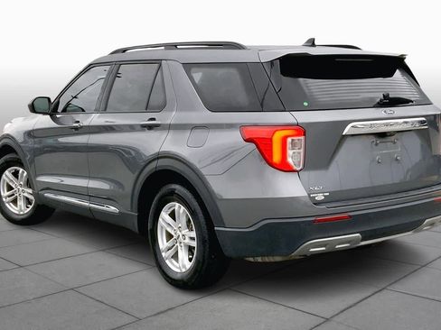 Certified 2022 Ford Explorer XLT w/ Equipment Group 202A image 10