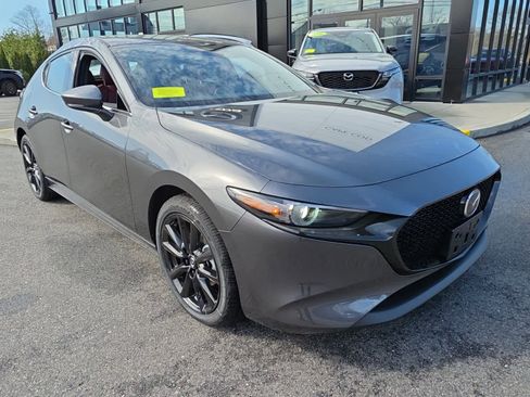 New 2026 MAZDA MAZDA3 2.5 S Hatchback w/ Premium Pkg FWD image 4
