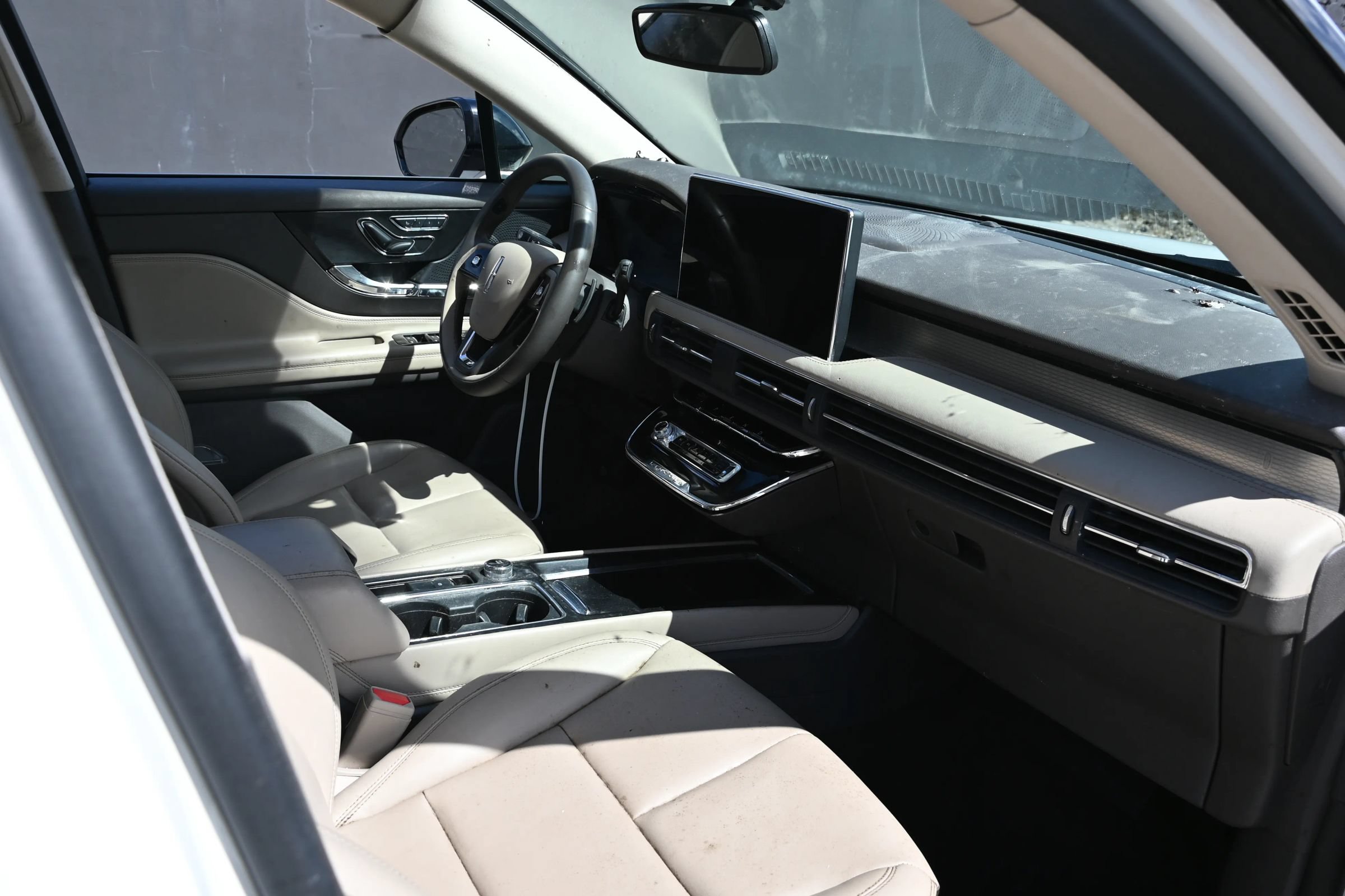 Used 2023 Lincoln Corsair FWD image 13