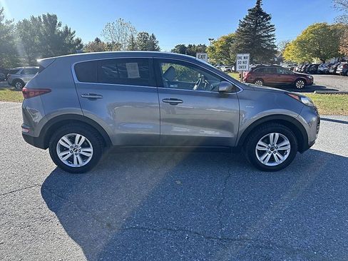 Used 2018 Kia Sportage LX image 6