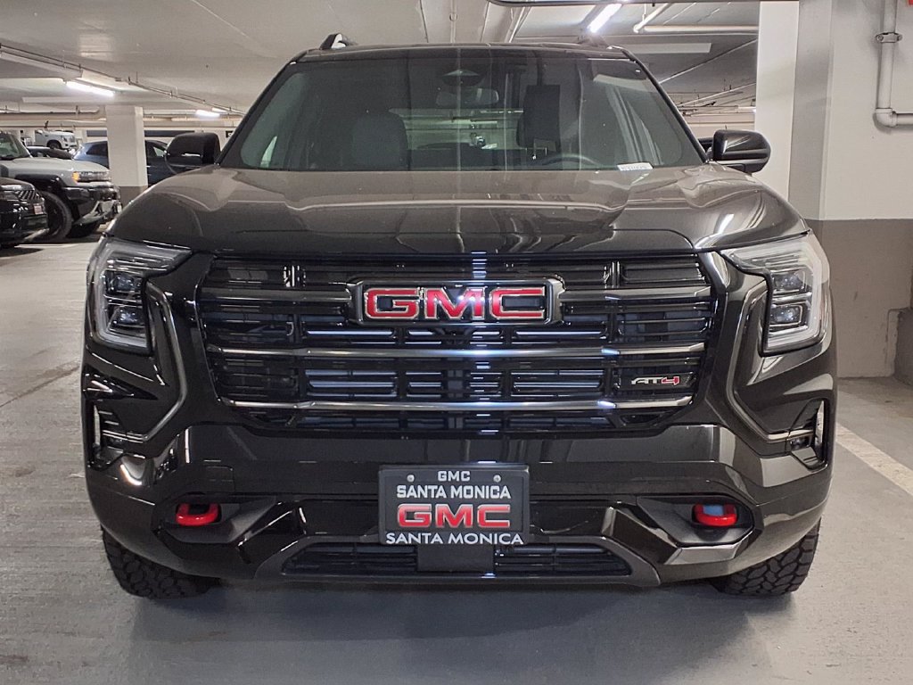 Used 2026 GMC Terrain AT4 w/ Convenience Package III AWD/4WD image 2