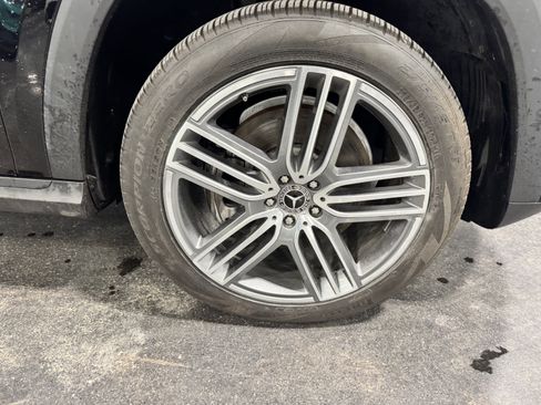 Used 2024 Mercedes-Benz GLS 450 GLS 450 image 9