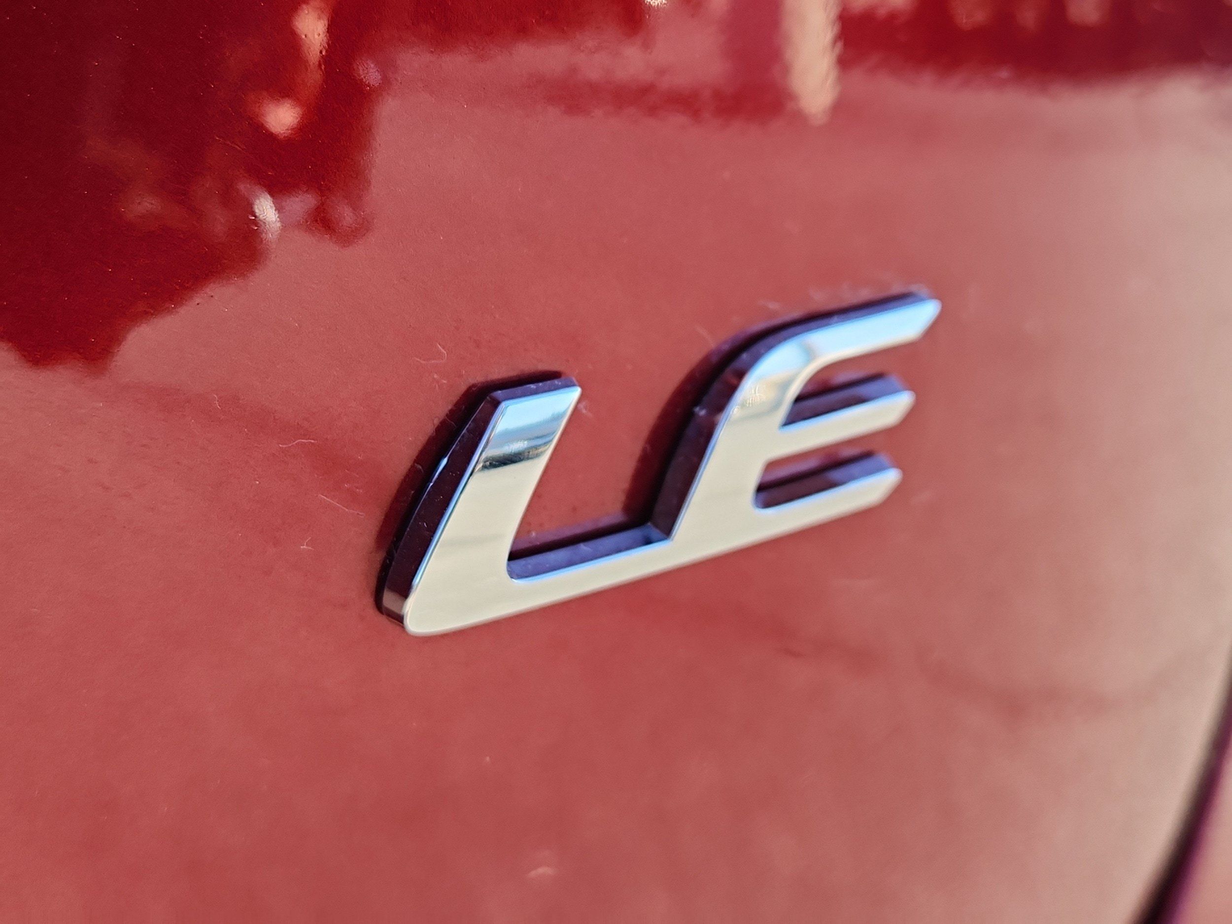 Used 2025 Toyota Corolla LE w/ LE Premium Package FWD image 6