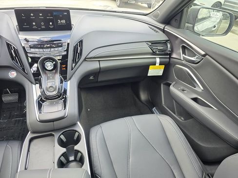 New 2026 Acura RDX SH-AWD image 9
