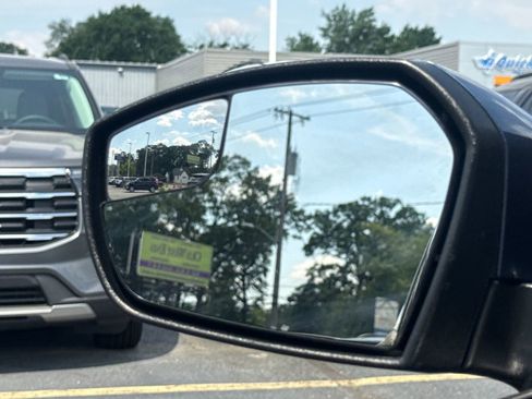 Used 2018 Ford Escape SEL FWD image 37