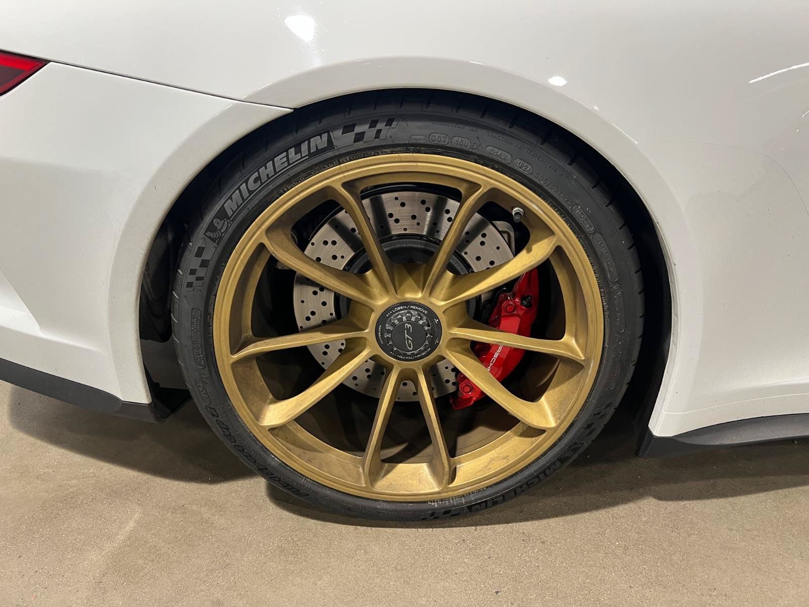 Used 2018 Porsche 911 GT3 RWD image 35