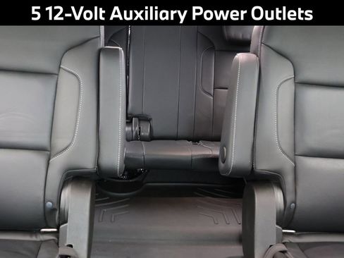 Used 2020 Chevrolet Tahoe Premier w/ RST 6.2L Performance Edition image 14